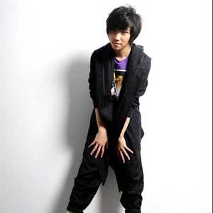 吃少妇奶头一丝不挂裸体
